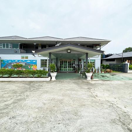 Oyo Home 90230 Dh Residence Kota Belud Exteriér fotografie