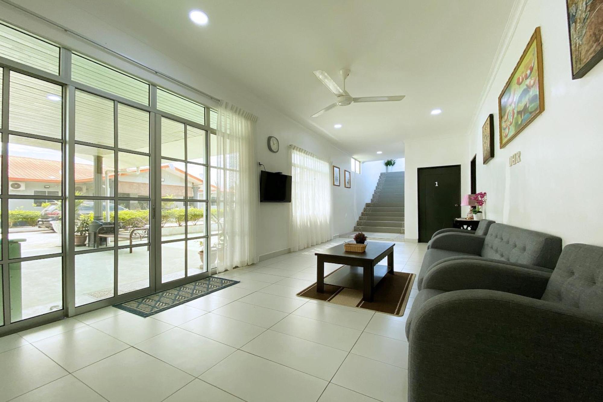 Oyo Home 90230 Dh Residence Kota Belud Exteriér fotografie